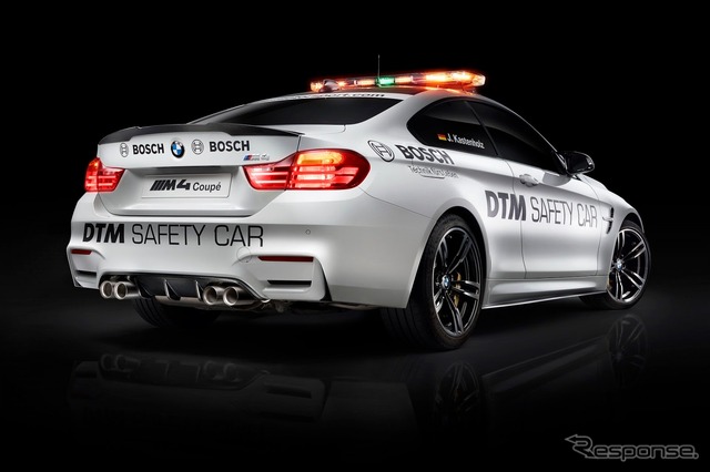 BMW M4クーペ DTMセーフティカー