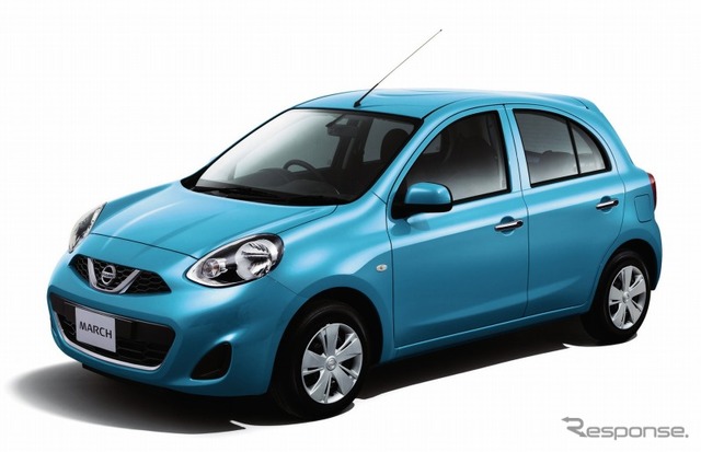 日産・マーチ Sプラムインテリア