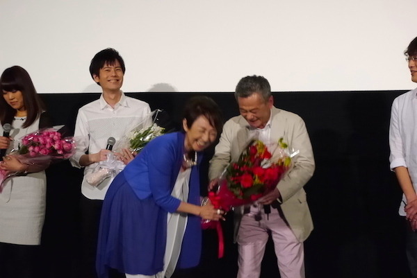 池田秀一さんに涙、35年の歴史に思いを馳せる 潘恵子さんもサプライズ登壇「ガンダムUC」ep7初日舞台挨拶
