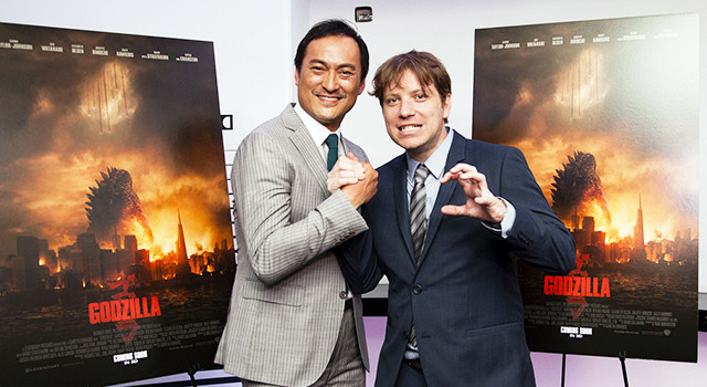 渡辺謙&ギャレス・エドワーズ監督/『GODZILLA』 -(C) 2014 WARNER BROS. ENTERTAINMENT INC. & LEGENDARY PICTURES PRODUCTIONS LLC