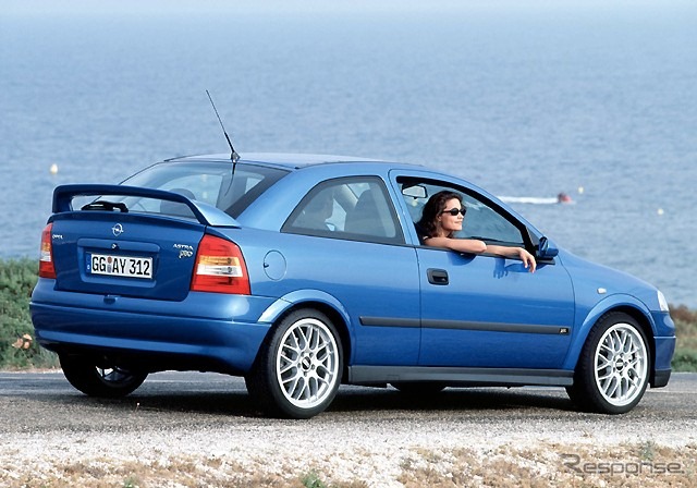 【ジュネーブ・ショー2001出品車】究極の『アストラ』の姿とは?