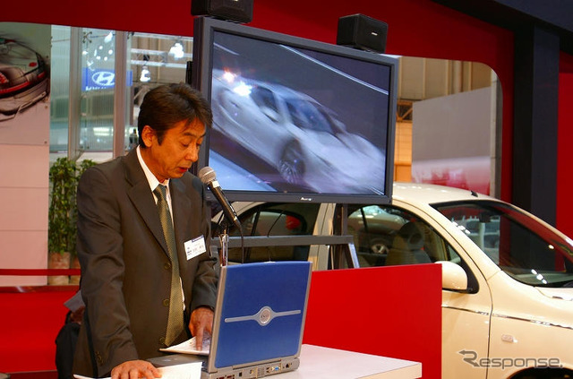 【東京モーターショー05】大蛇が出るぞぉぉぉぉぉぉ!!