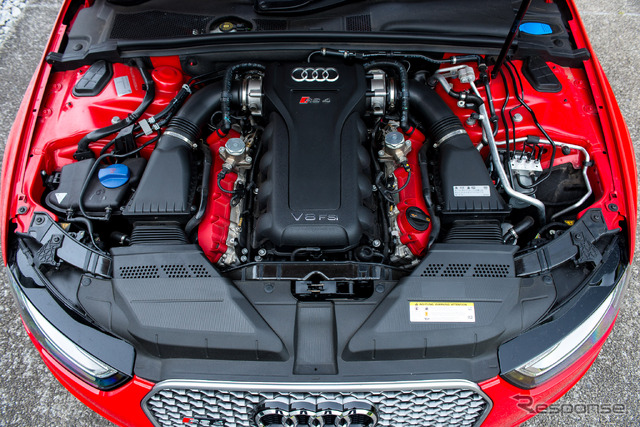 アウディ・RS4 アバント