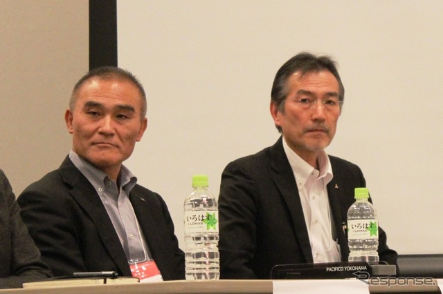 UDトラックスコンプリートビークル・プロダクトデザインダイレクターの白鳥敏雄氏(左)、三菱ふそうトラック・バスデザイン部長の山田修司氏(右)
