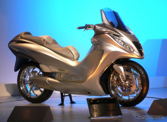 【東京モーターショー05】ホンダ E4-01…羊の皮をかぶって
