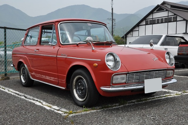 パブリカ(よ!懐かしい車集合in朝霧高原2014)