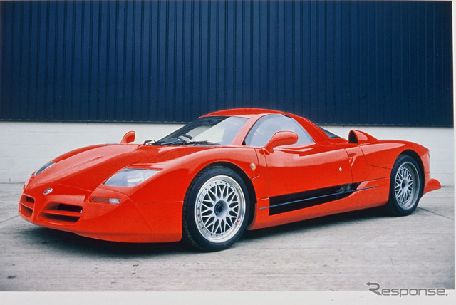 日産 R390 GT1 ロードバージョン