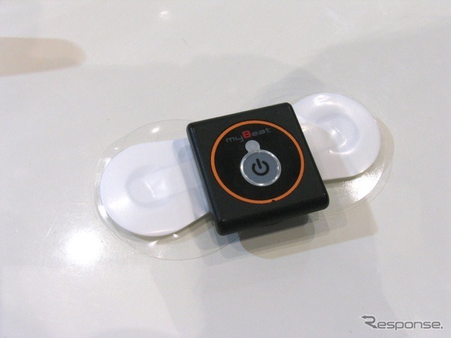 新型のWHS-2はリチウムイオン電池内蔵で、通信はBluetoothによって行う。価格も19,800円（税抜き）とグッと身近になった