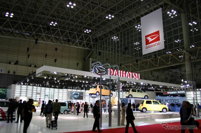 【東京モーターショー05】箕浦ダイハツ社長、エッセ を新たな主力に