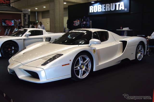 インポートカーショー14 「ROBERUTA」「Liberty Walk」「OFFICE-K」合同ブース