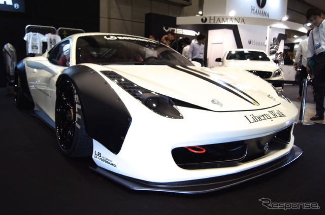 インポートカーショー14 「ROBERUTA」「Liberty Walk」「OFFICE-K」合同ブース