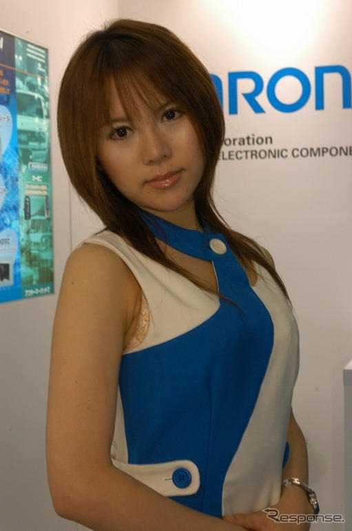 【東京モーターショー05】コンパニオン写真蔵…その15、フラッシュビーム!!