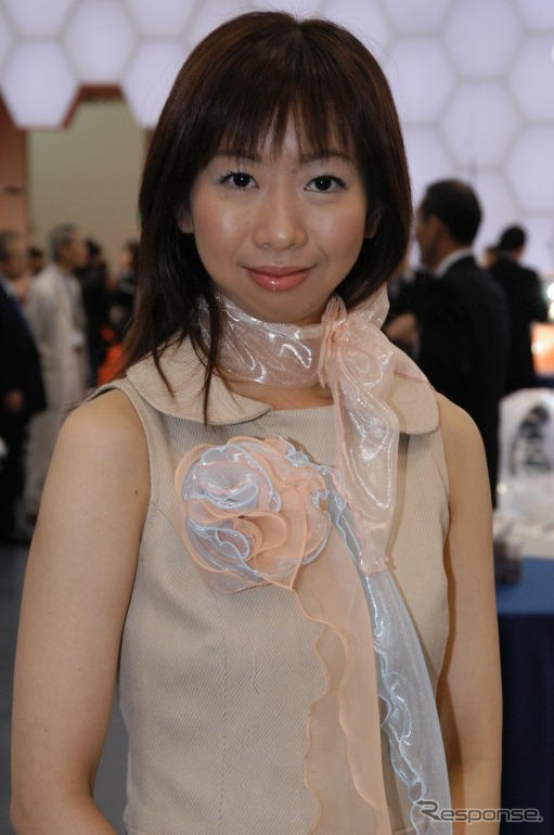 【東京モーターショー05】コンパニオン写真蔵…その18