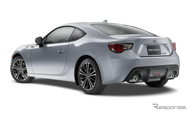 サイオンFR-S（トヨタ86）の2015年モデル