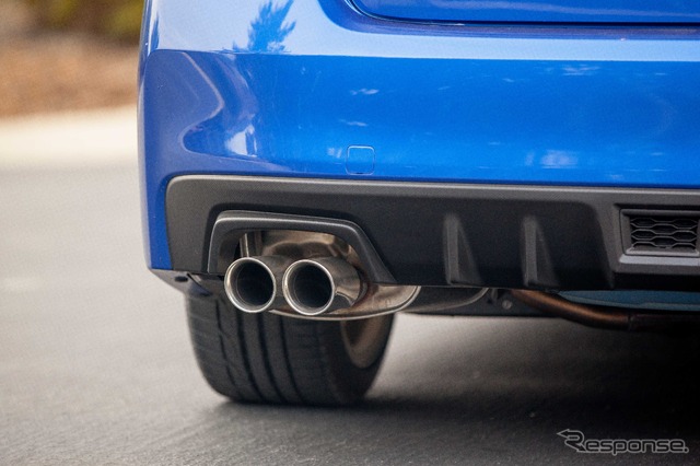 スバル WRX STI 新型
