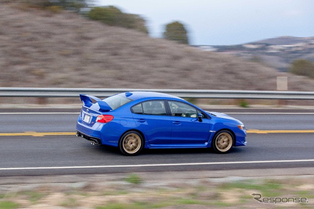 スバル WRX STI 新型