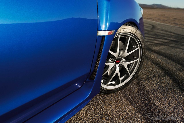 スバル WRX STI 新型