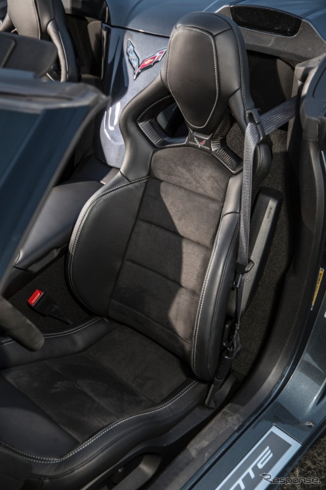 シボレー コルベット コンバーチブル 新型
