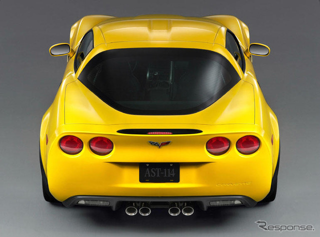 コルベット Z06 を発売へ…レーシングモデル並行開発