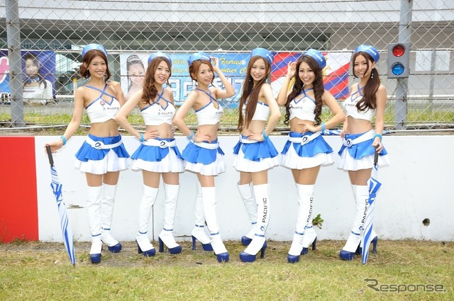 SUPER GT 第3戦 オートポリス レースクイーン