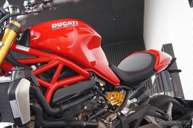 ドゥカティ モンスター1200