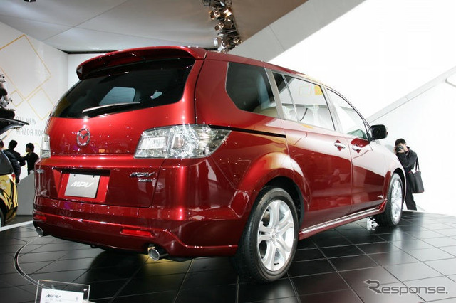 【東京モーターショー05】写真蔵…次期マツダ MPV