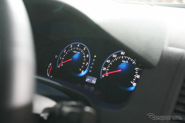 【東京モーターショー05】写真蔵…次期マツダ MPV