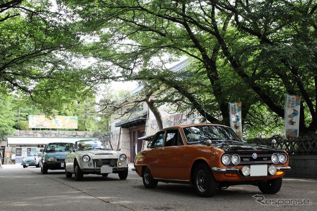 先頭からいすゞ・ベレットGTR、日産・フェアレディSR311