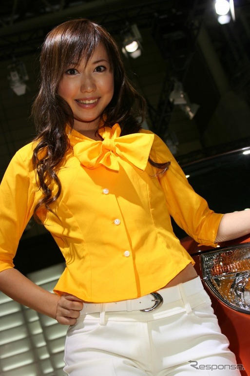 【東京モーターショー05】コンパニオン写真蔵…その24