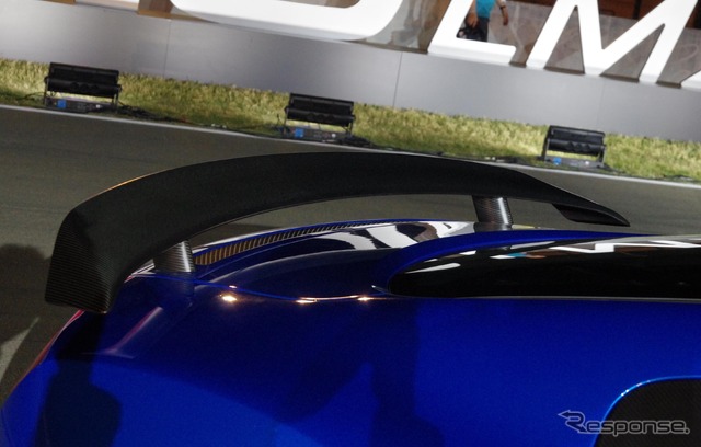 アウディ R8 LMX(ルマン24時間耐久レース)