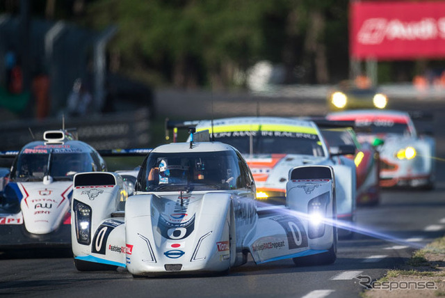 NISSAN ZEOD RC（写真は予選）