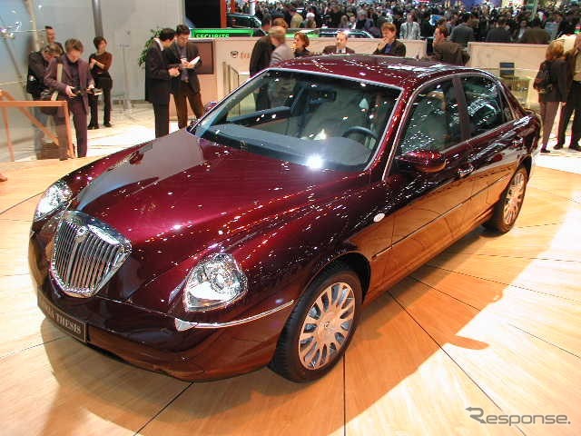 【ジュネーブ・ショー2001速報】ランチア新デザインを市販化『テージス』