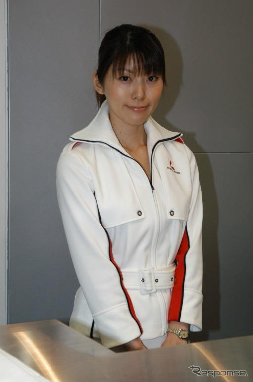 【東京モーターショー05】コンパニオン写真蔵…その25