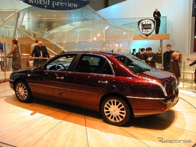 【ジュネーブ・ショー2001速報】ランチア新デザインを市販化『テージス』