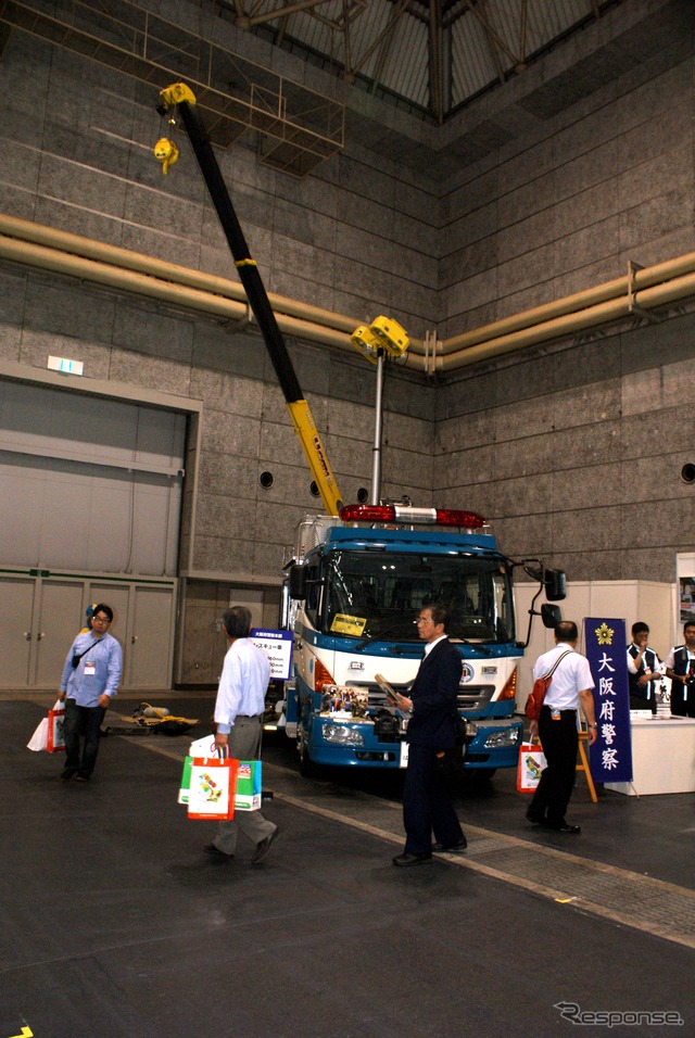 【防犯防災総合展 in KANSAI14】大阪府警、事故処理装備の充実をアピール