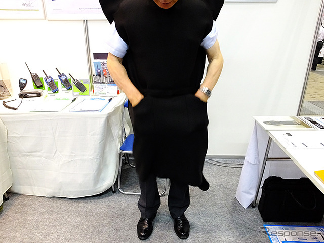 防寒着や浮き輪になる