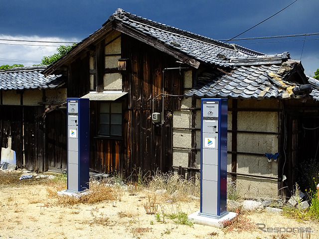 香川県小豆郡土庄町豊島に設置されている充電器(2014年6月)