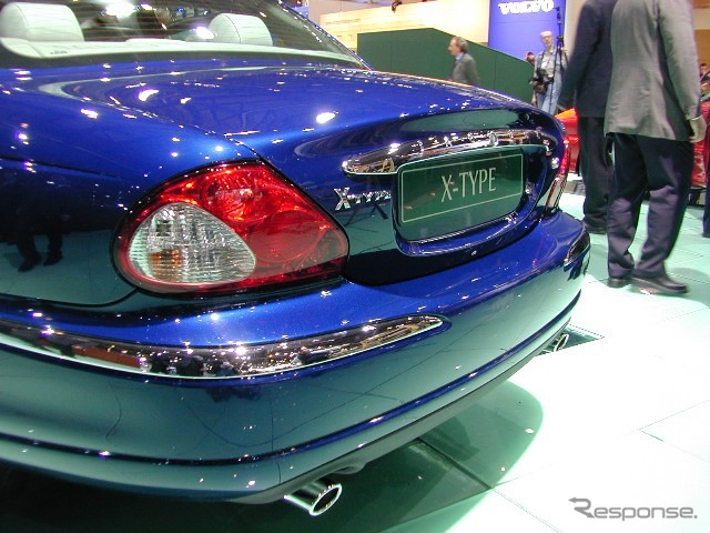 【ジュネーブ・ショー2001速報】大人気の予感!? ジャガーXタイプ登場