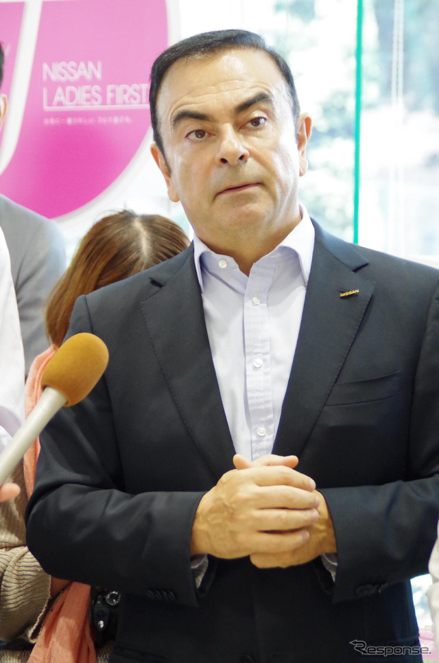 日産 カルロス・ゴーン社長