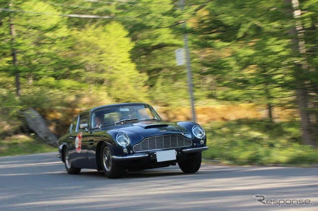 アストンマーチン・DB6