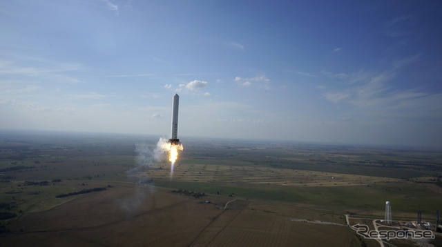 325メートルまで上昇した旧型試験機「グラスホッパー」飛行試験の様子