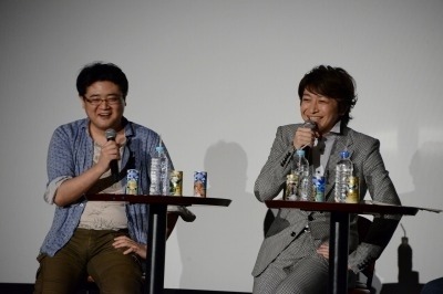 (左から)津田尚克さん、小野大輔さん