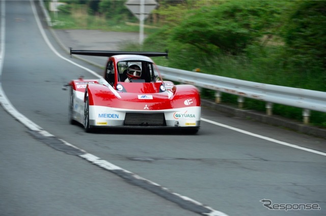 三菱 パイクスピーク参戦車両 開発のようす