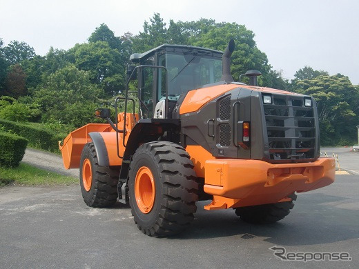 日立建機・ハイブリッドホイールローダ ZW220HYB-5B