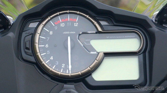 スズキ・Vストローム1000 ABS