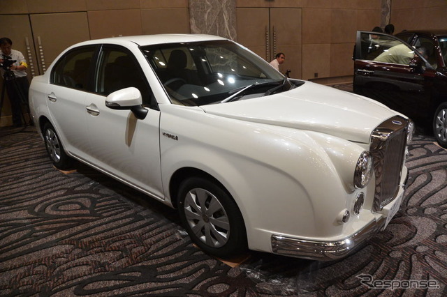 光岡自動車・リューギ