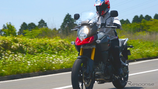 スズキ Vストローム1000 ABS