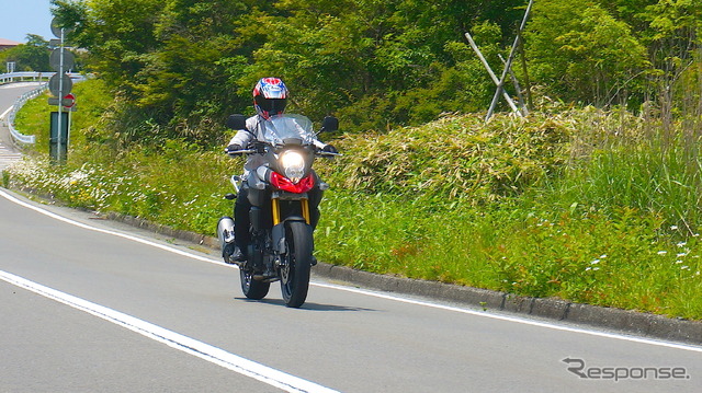 スズキ Vストローム1000 ABS