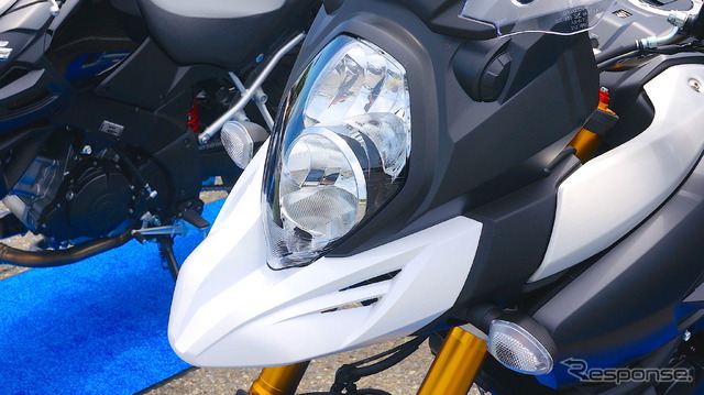 スズキ Vストローム1000 ABS
