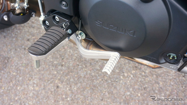 スズキ Vストローム1000 ABS